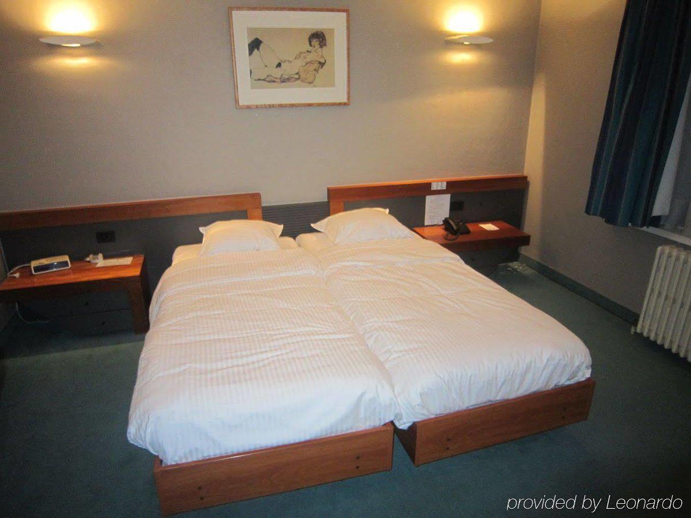 Hotel Cortina Wevelgem Oda fotoğraf